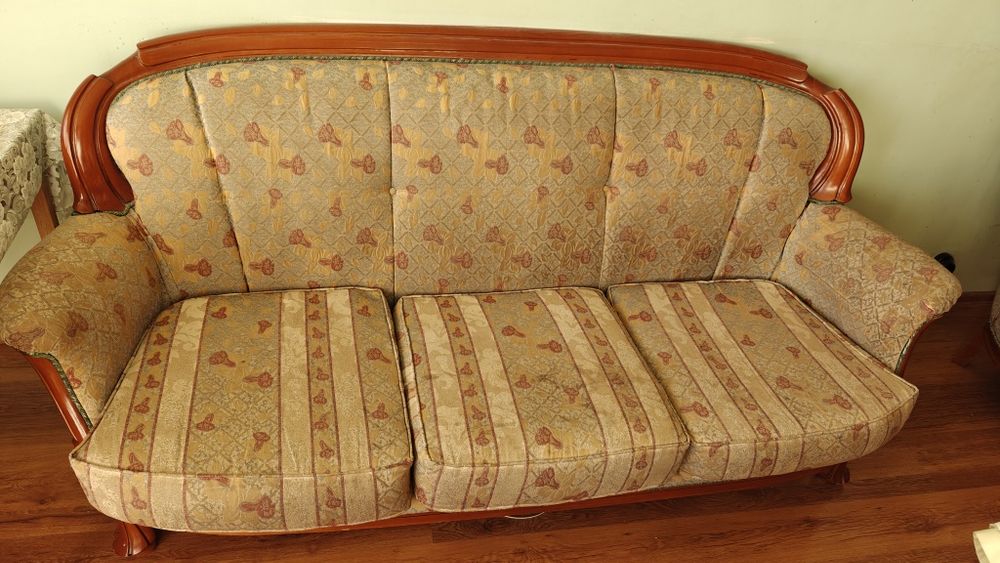 Комплект ретро дивани
