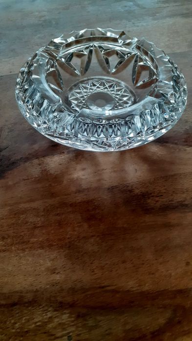 пепелник за цигари оловен кристал, висококачествен резбован