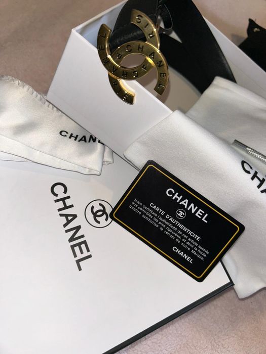 Curea din piele de vanzare chanel