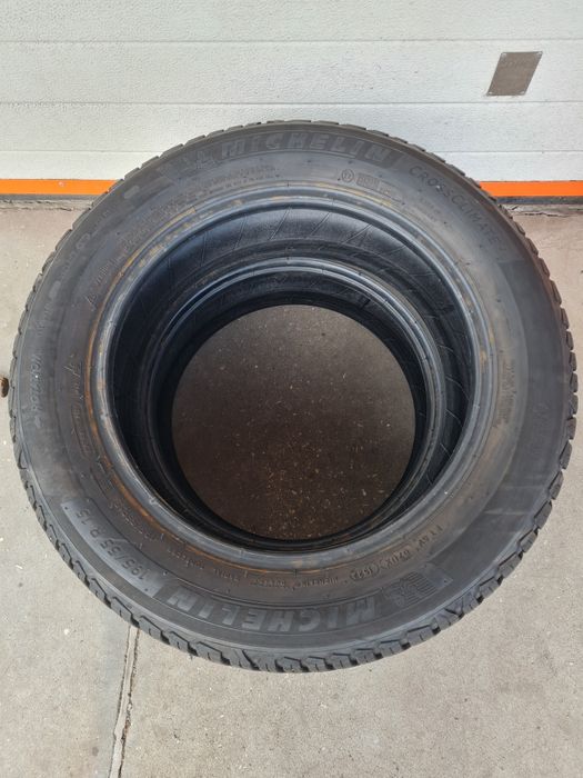 Всесезонни гуми 2 броя MICHELIN CrossClimate2 195 55 R15 дот 1522