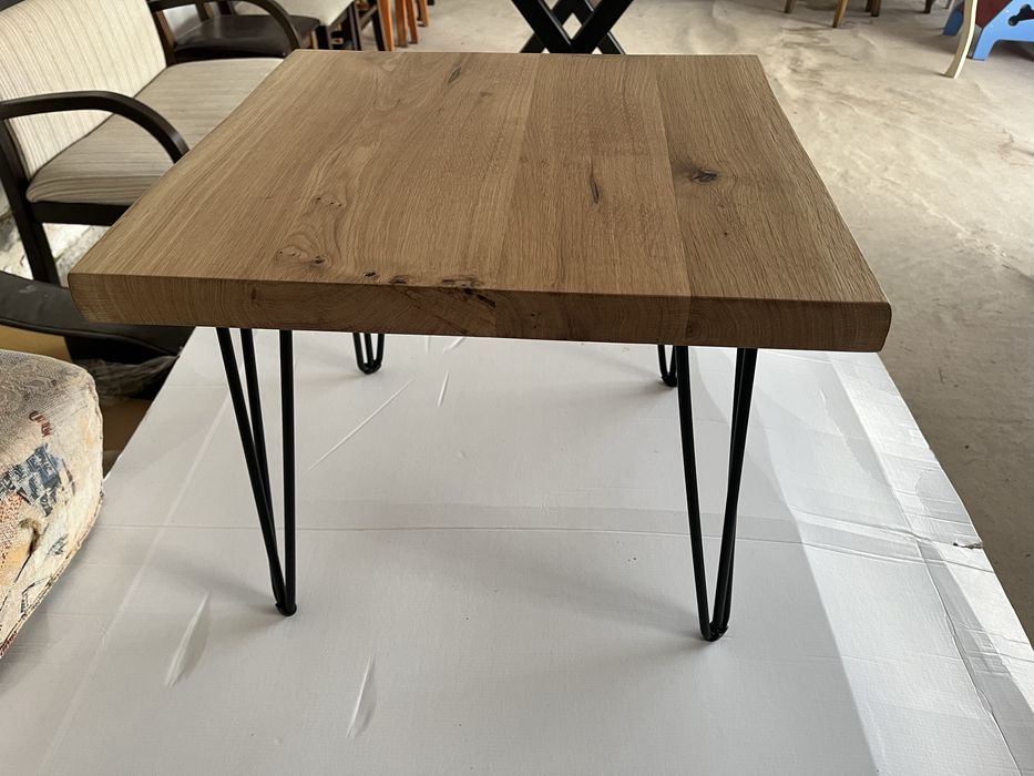Маса за кафе от масивен дъб