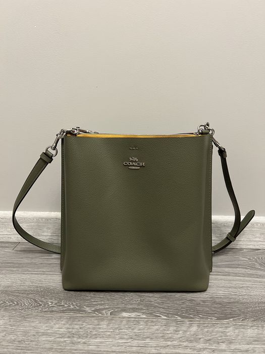 Кожаная сумка Coach