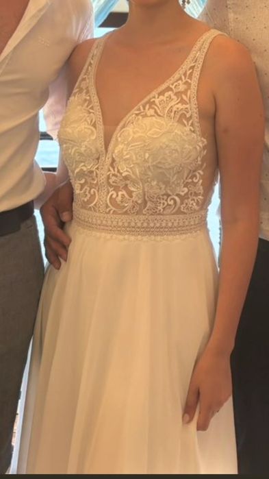 Сватбена булчинска рокля