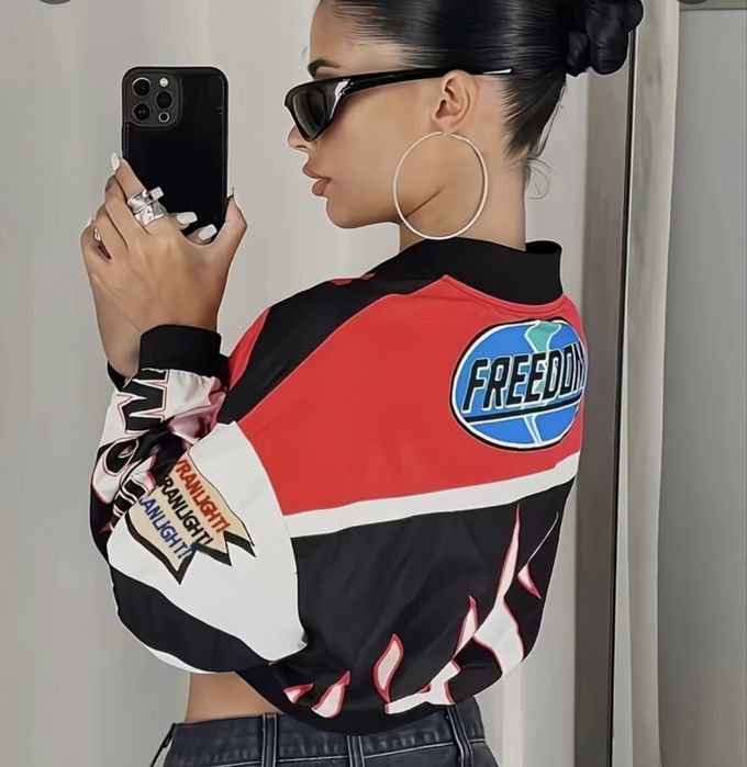 Късо тънко яке - размер С