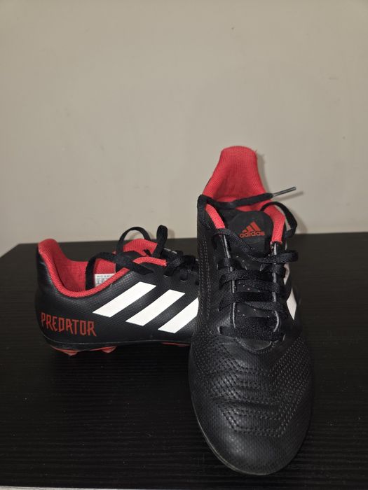 Детски бутонки Adidas