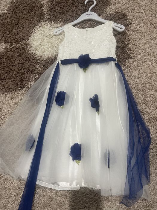 Платья нарядные разные для девочек