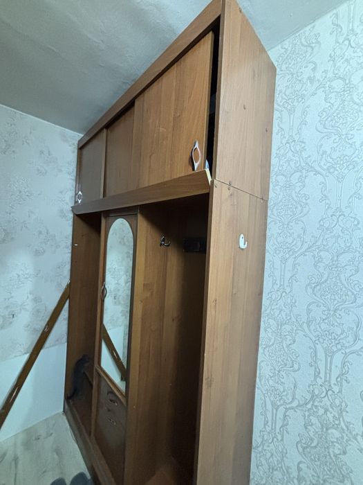 Продам вместительный шкаф