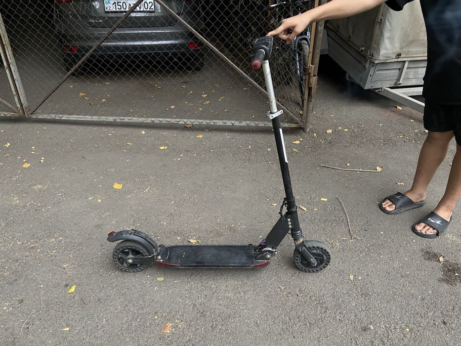 продам электро самокат