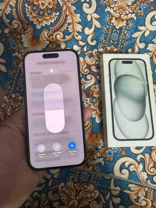 Продам Айфон 15 128 гб