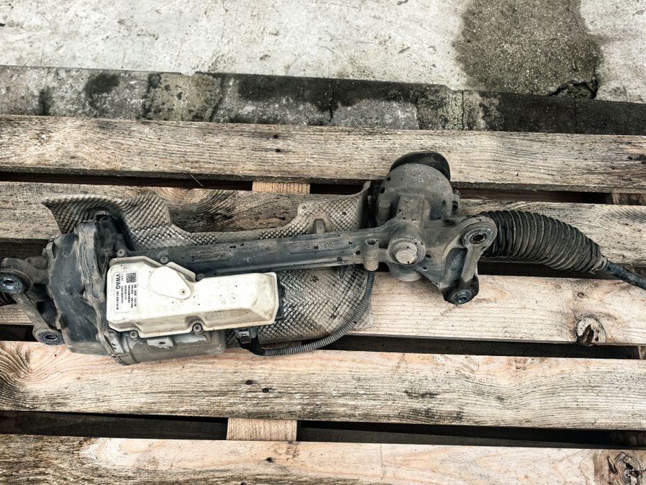 Електрическа рейка от Пасат Б7