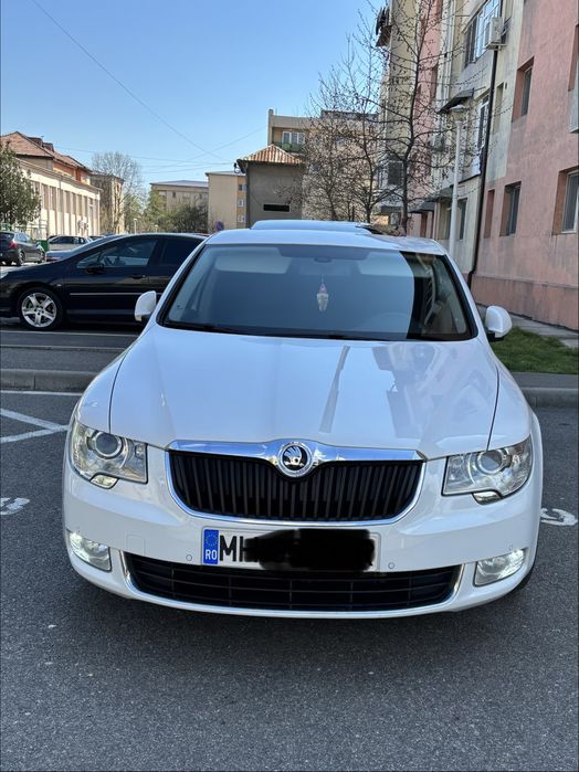 Vand skoda superb 2.0 tsi