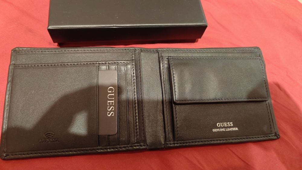 Портмоне мужское GUESS