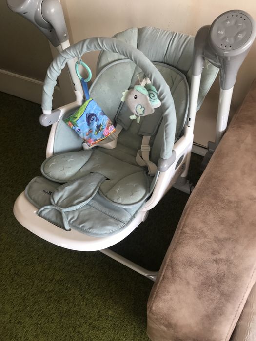 Люлка- релакс с масичка за хранене