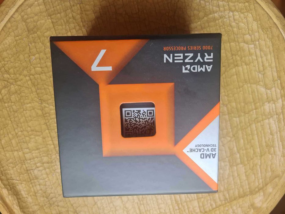 MSI MAG X870 WiFi + Ryzen 7800x3d