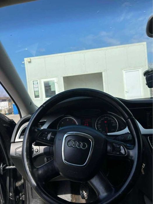 Vand Audi a4 B8, 2.0TDI