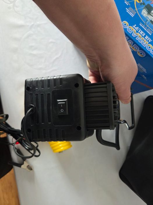 Продам компрессоры для подкачки шин