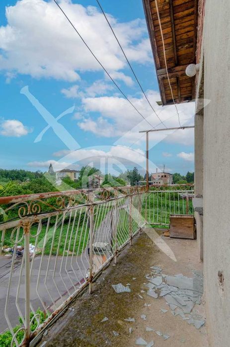 Продава се Етаж от къща в с. Волуяк, Област София-град - 180 кв.м за 889 €/кв.м - Снимка #14