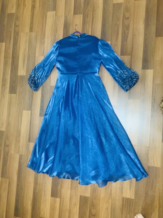 Нарядное красивое  платье