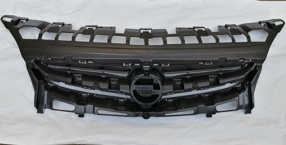grila radiator Opel Astra J facelift 350