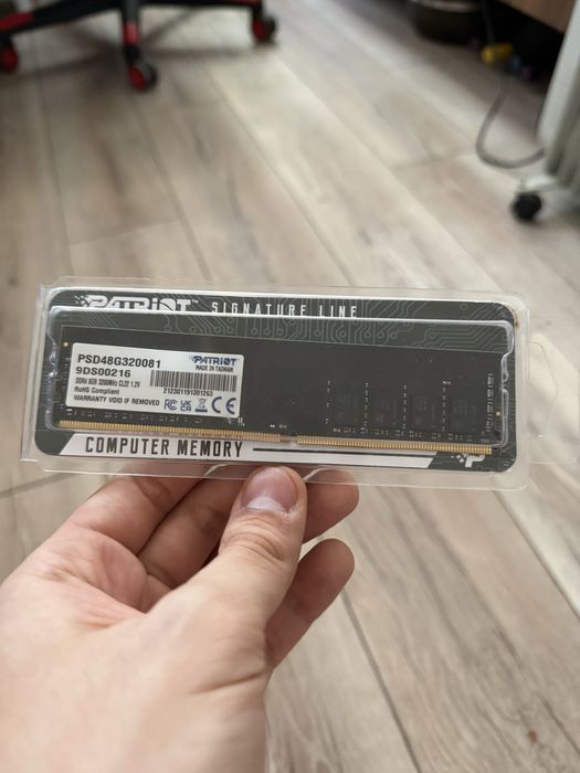 Продам оперативную память DDR4 8GB