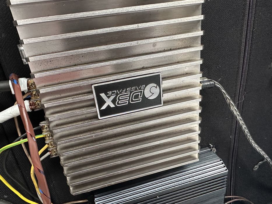 Amplificator bassface