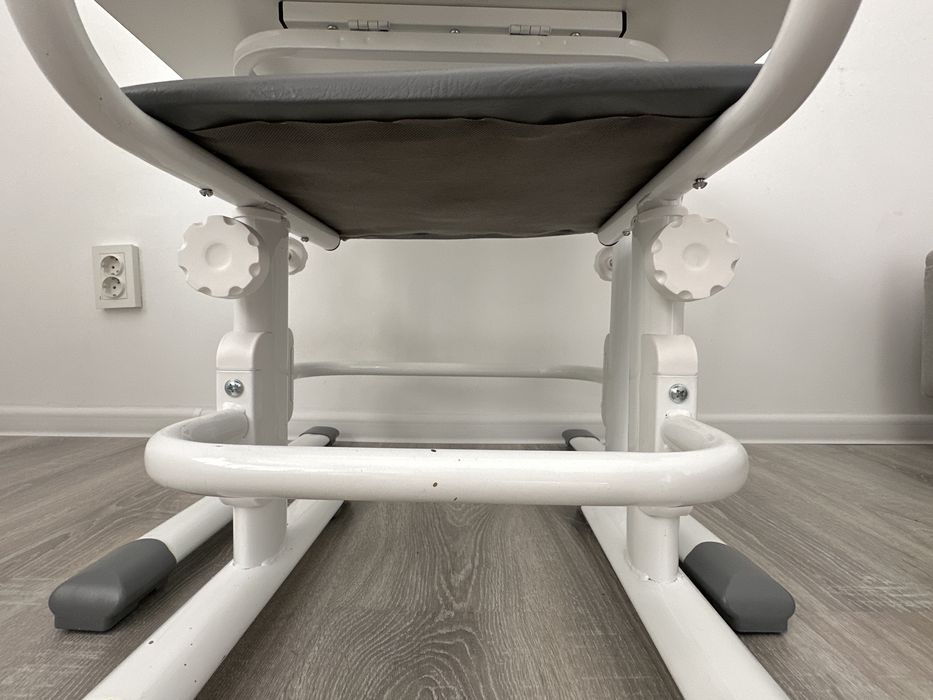 Растущая парта со стулом