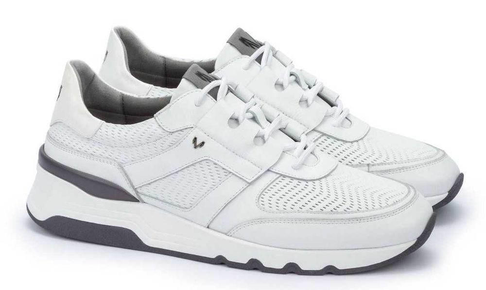 Sneakers by Martinelli