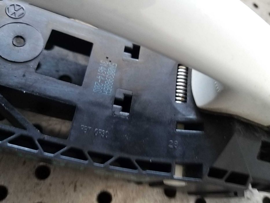 Maner usa stanga spate vw polo 6r 5n0839885h
