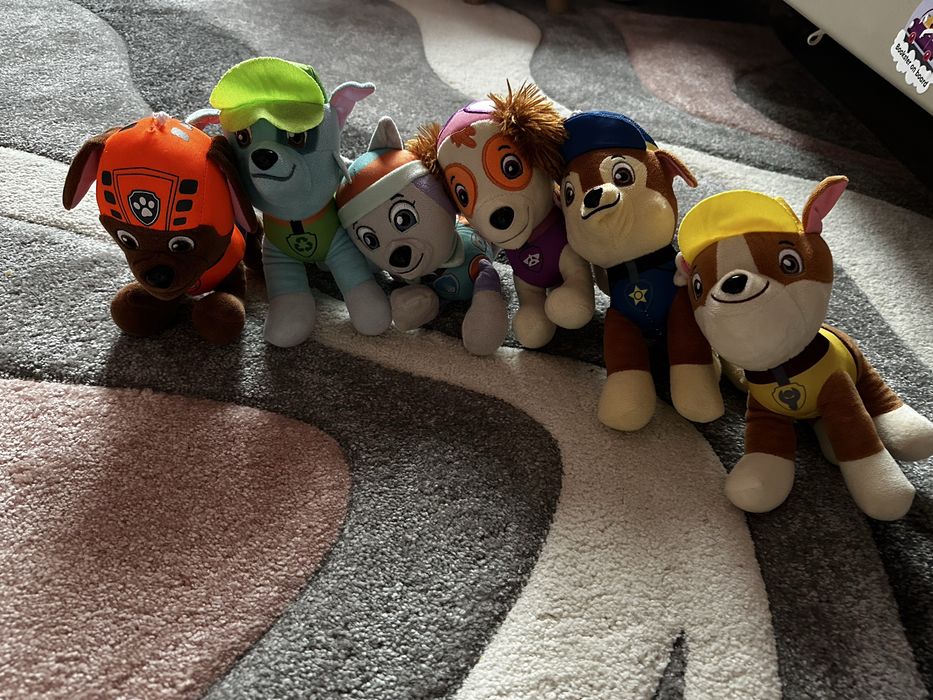 Plusuri patrula catelusilor