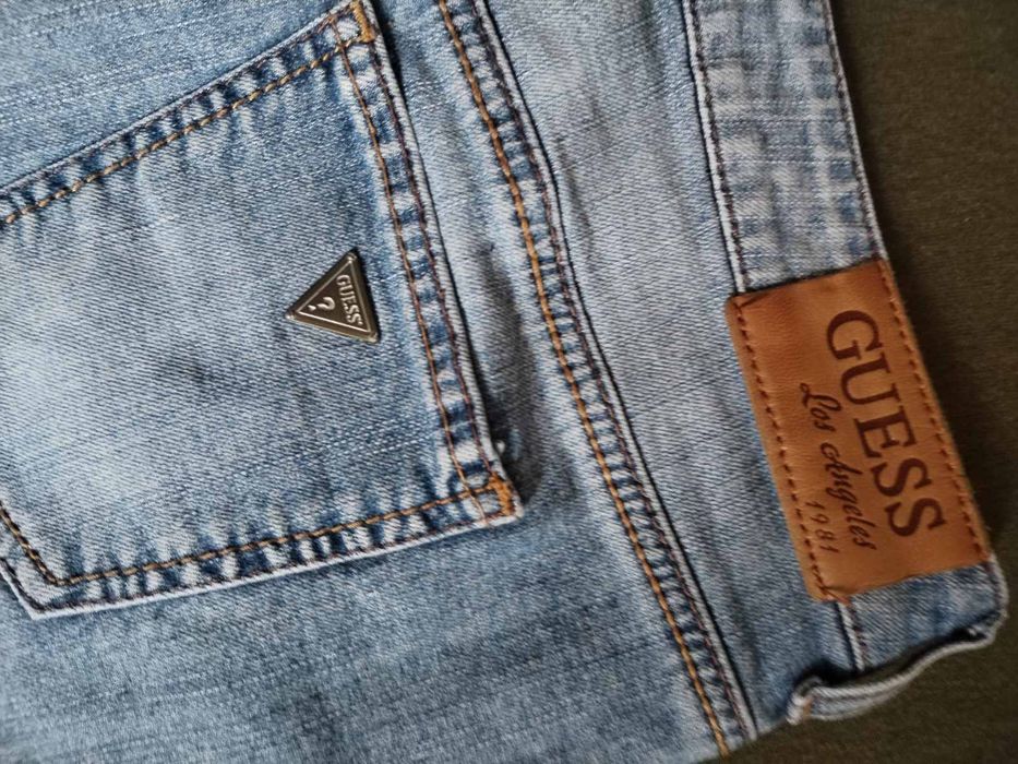 Оригинална дънкова пола Guess 28 размер