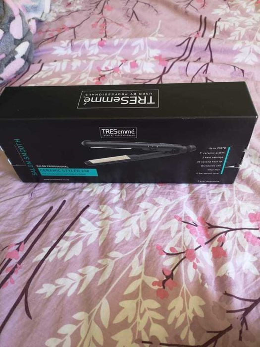 Преса за коса Tresеmme