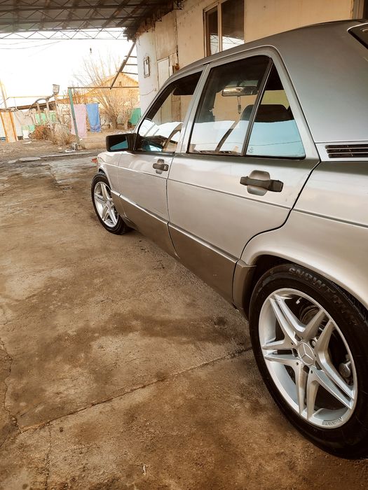 Диски    АМГ р16