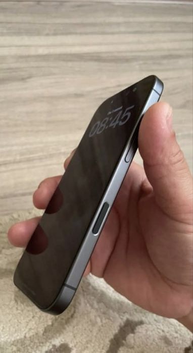 Продам Iphone 17 256gb