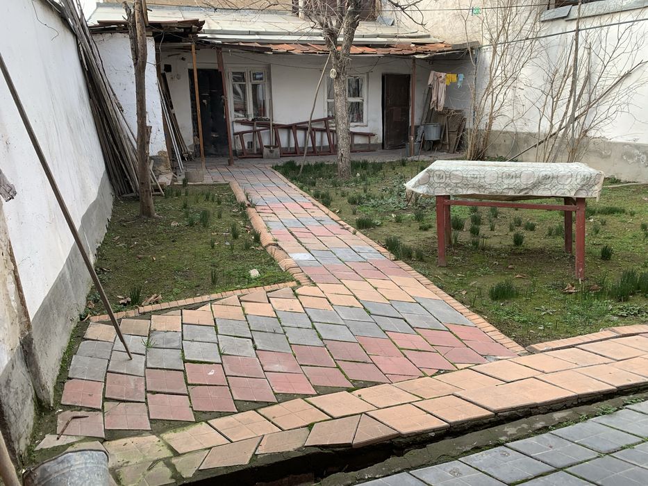 ПРОДАЮ 1/2 дома/участка