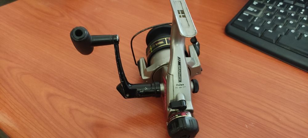 макара SHAKESPEARE SIGMA 035 serie 2200 и Daiwa Ball Bearing MG1650H