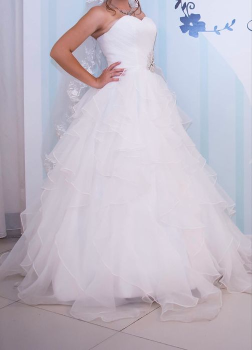 Продам свадебное платье