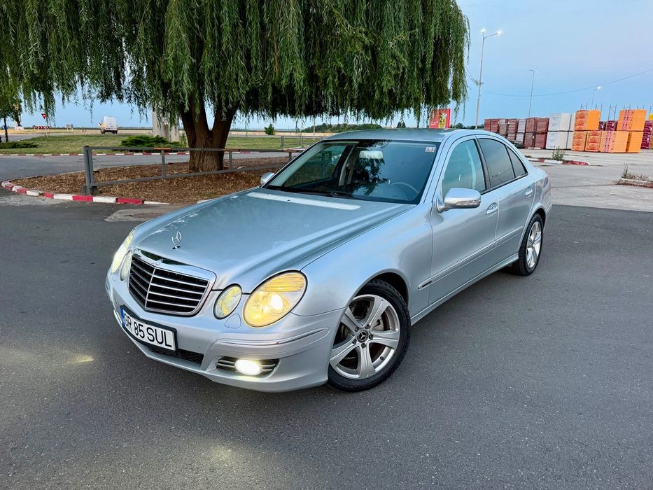 Mercedes E220d-170cp-Automat