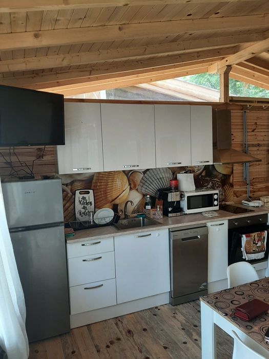 Дава се под наем Къща в Китен - 50 кв.м за 49.47 € - Снимка #1