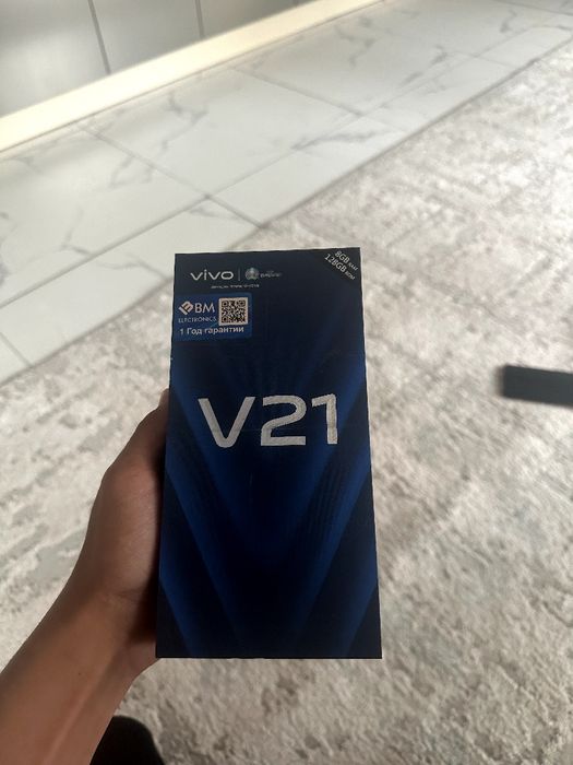 Vivo V21 телефони сотилади