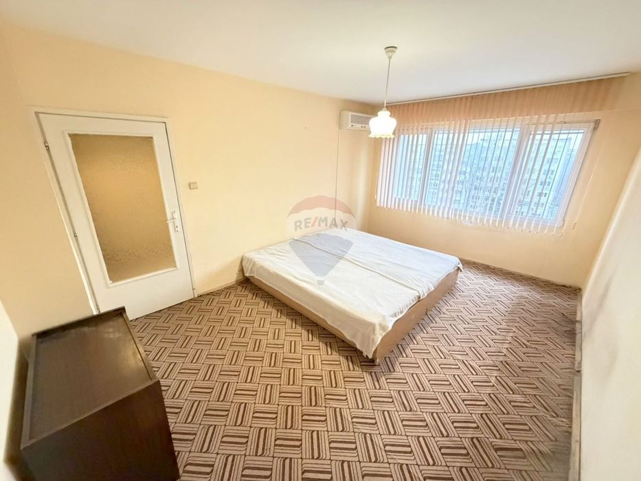 Гарсониера за продажба в жк.Владислав Варненчик, гр. Варна ДК - № 4489