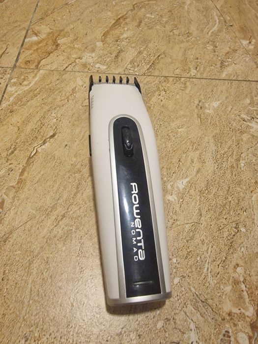 Aparat de tuns fara fir