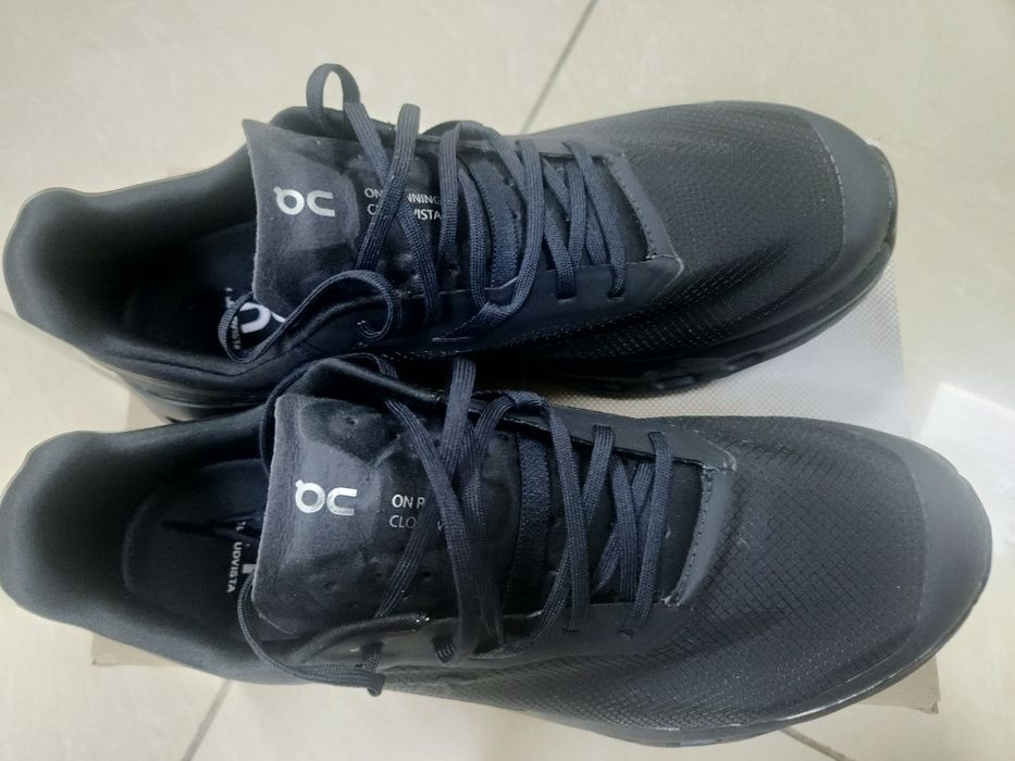 Продам кросовки ON