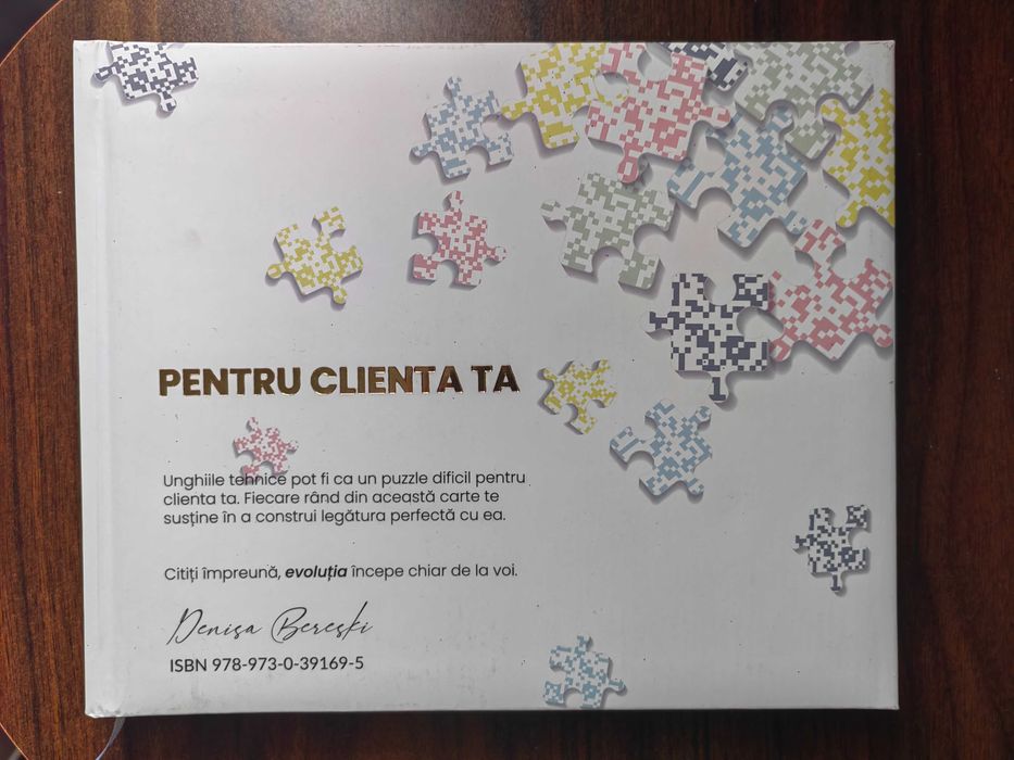 Carti pentru manichiura de Denisa Bereski EVOLUTION