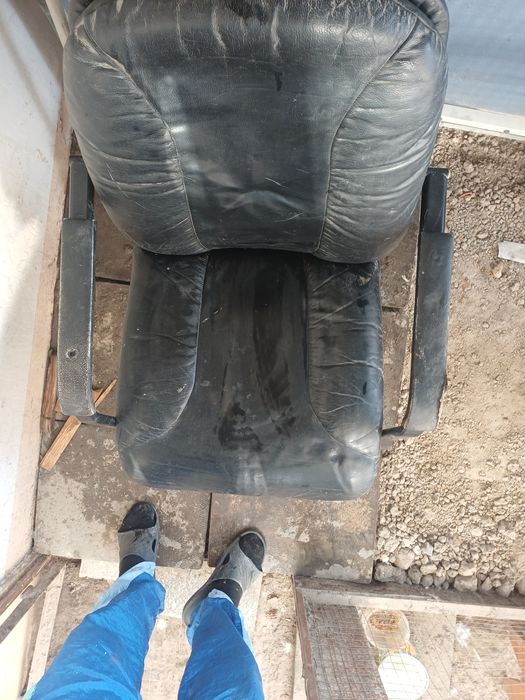 Кресло офисное б/у