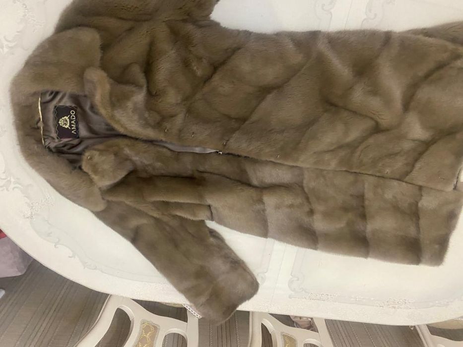 Продам Норковую шубу