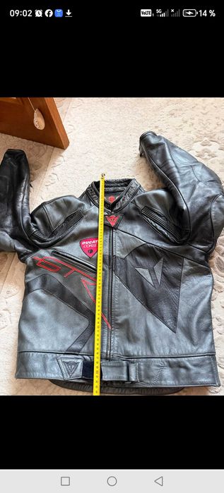 Vand geaca de piele Dainese