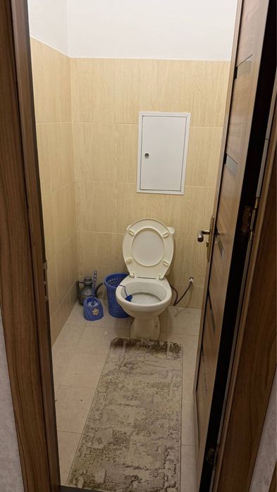 Guliston shahar Yangi bozor (круг) da 7 etajli gishtli domning 4 etaji