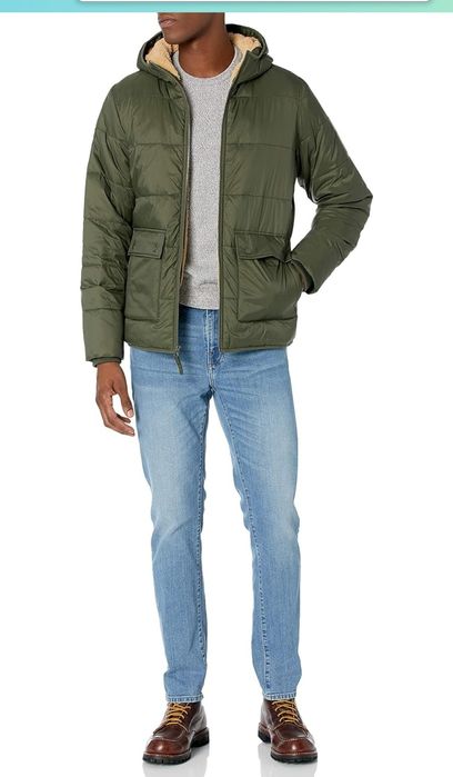 Куртки Amazon Essential