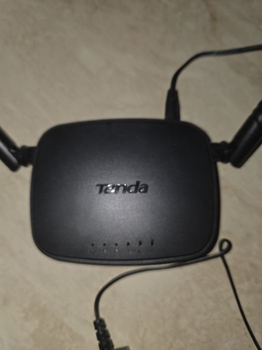 Router 4G Tenda - WiFi N300 LTE