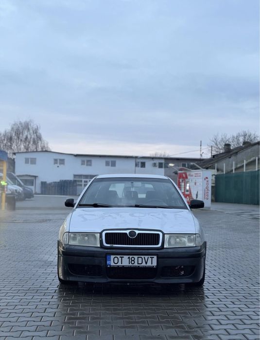 SKODA Octavia 2001